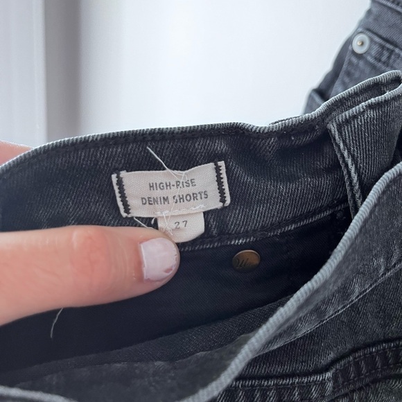 MADEWELL High Rise Black Denim Festival Shorts Women’s Size 27 - Picture 5 of 7